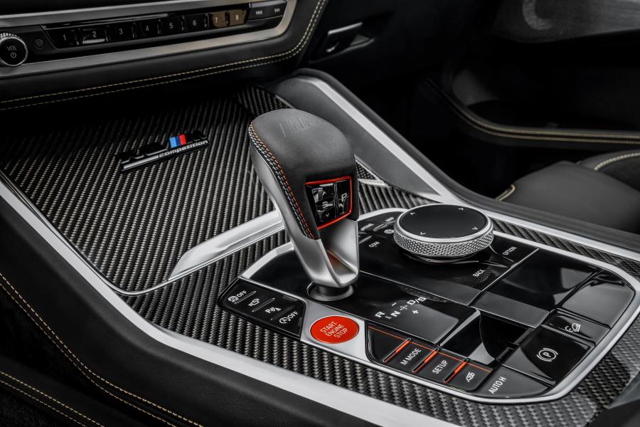 Детали интерьера BMW X6 M Competition (F86) 2019 года  (WW) (фото 53 из 78)